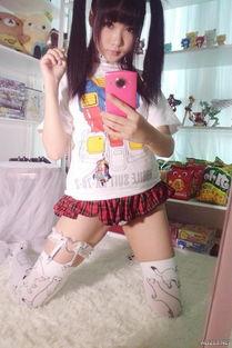 学生妹福利在线视频,青春校园的诱惑与警示